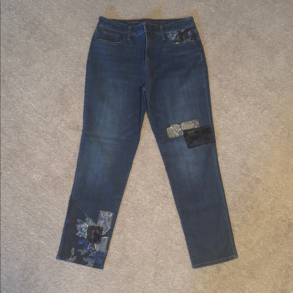 Chico's So Slimming Girlfriend Slim Leg Ankle Jeans